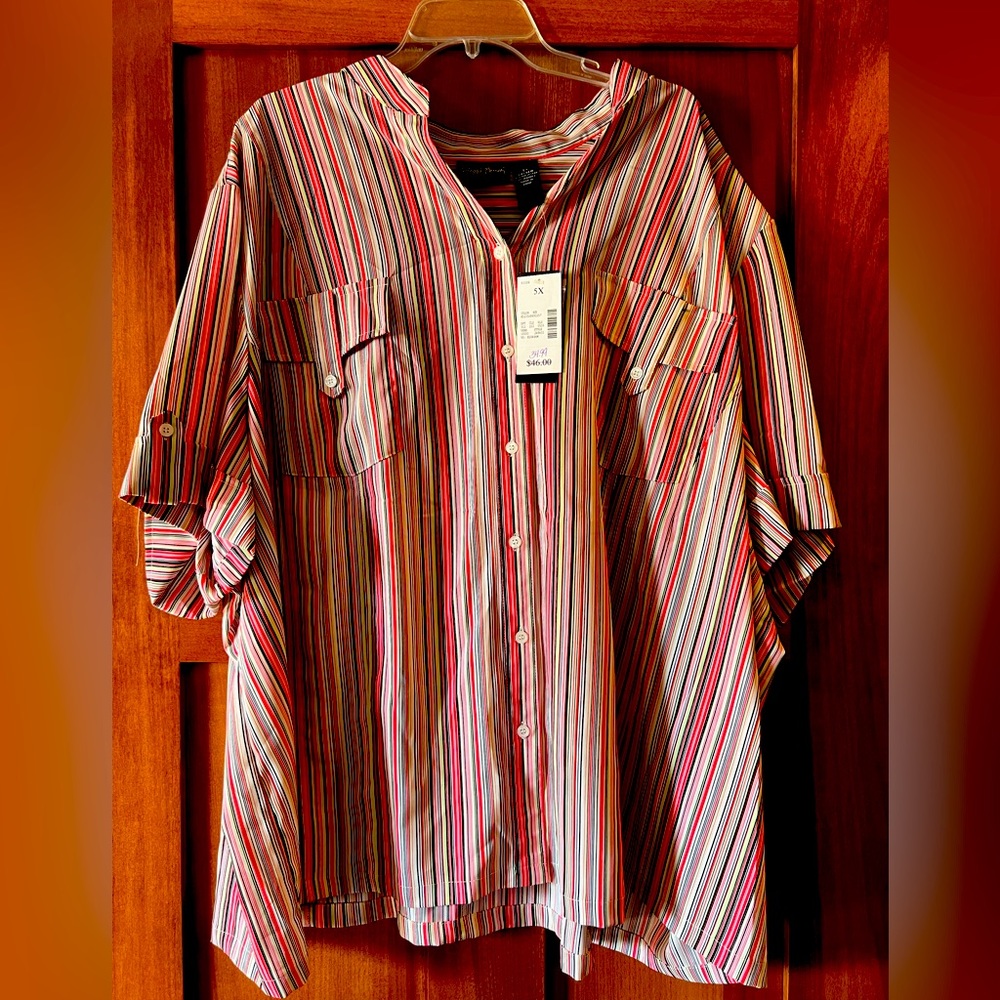 Short sleeve button front